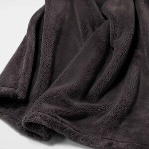 Oversized Primalush Throw Blanket
